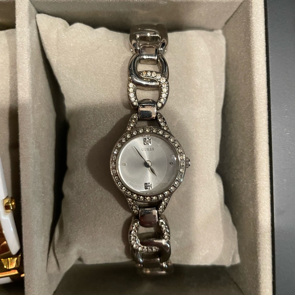 Guess watch